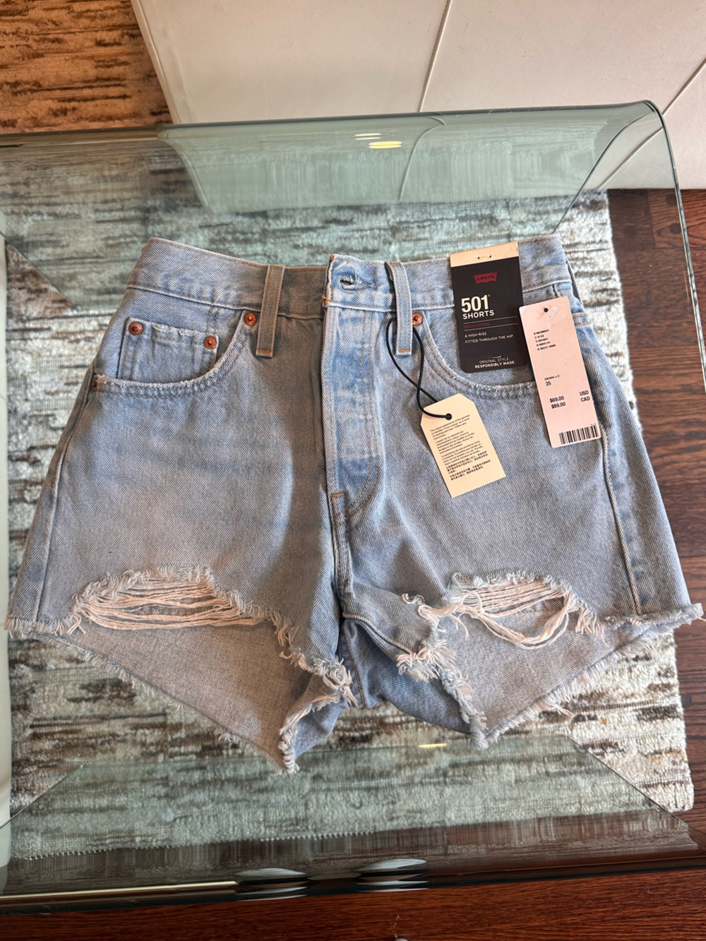 Levi's 501 Light Blue Shorts Size 25